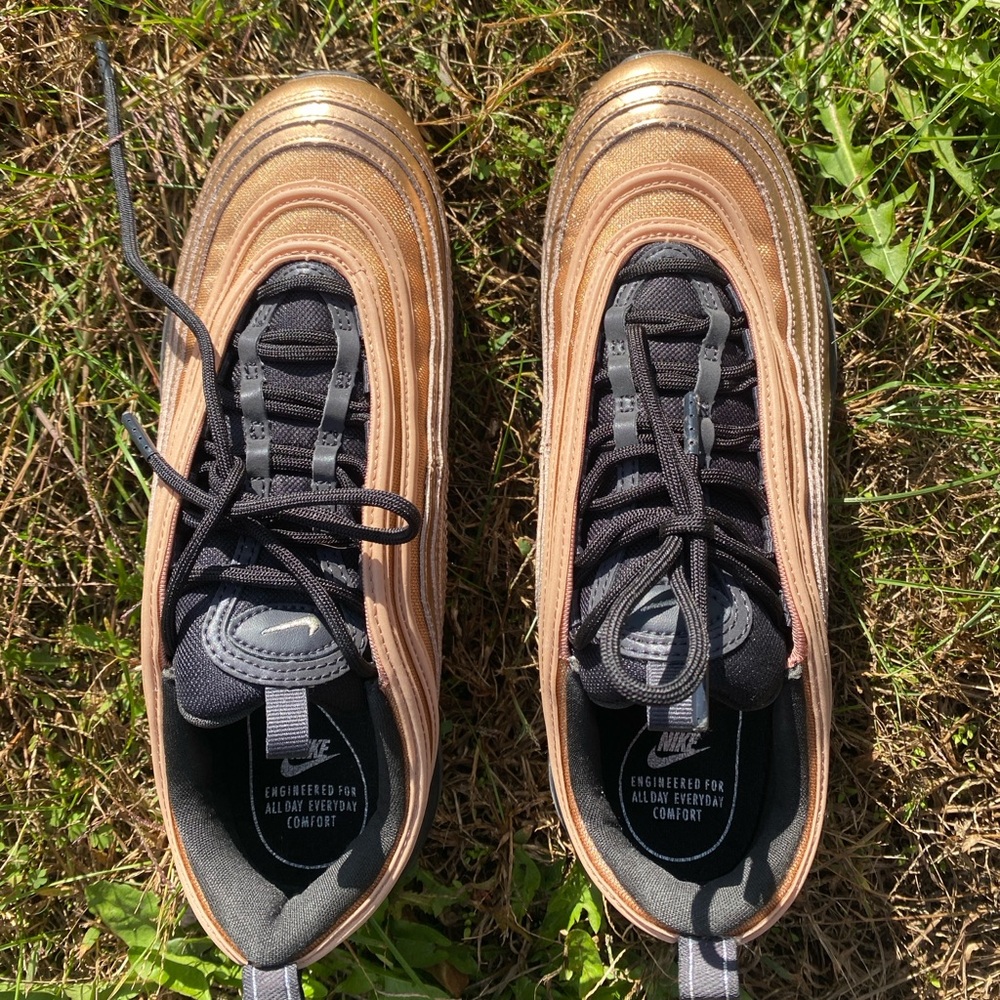 Women’s Nike Air Max